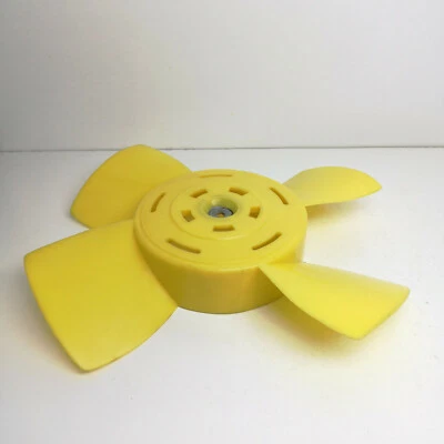 Ventilateur De Refroidissement Radiateur À 4 Pales FIAT 132 - Image 1 of 4