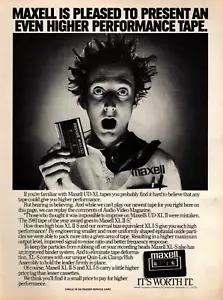 Vintage 80er Jahre MAXELL KASSETTE BAND MAGAZIN DRUCK AD Analog Audio weggeblasen Pinup - Bild 1 von 1