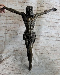 Jesus Christ on Crucifix Wall Mounted Hanging Cross Christian Art Decor Original - Picture 1 of 10