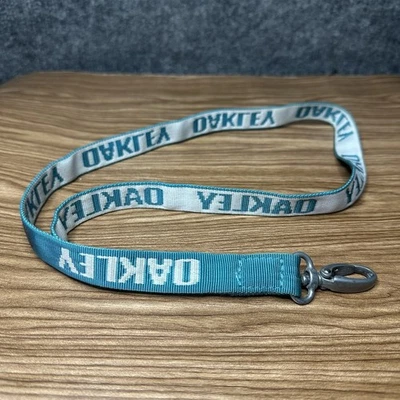 Porta llaves de identificación Oakley Standard Lanyard azul/blanco Foto 1 de 3