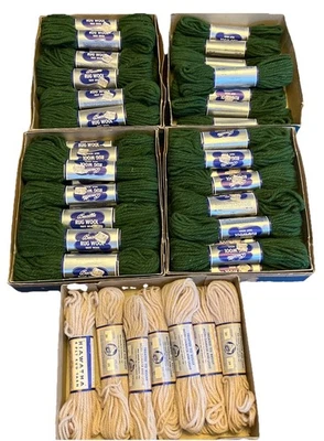 Tapete vintage fio de lã 42 verde bucilla 1 oz e 7 marfim hiawatha 8 oz 24 jardas novelas - Imagem 1 de 4