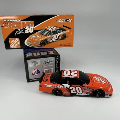 Tony Stewart #20 Home Depot 2002 Grand Prix 102095 ventana negra banco escala 1:24 Foto 1 de 4