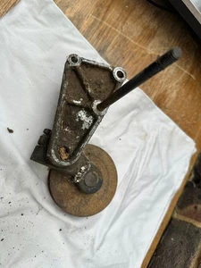 Rover 3.9 Keilriemen V8 Riemenspanner Aluplatte / superlange Schraube & Spanner - Bild 1 von 2