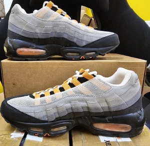 Nike Air Max 95 OG Orange Grey Mandarin 2011 Original 609048-103 Size 8.5 Mens - Picture 1 of 8