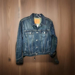 Levi Denim Trucker Jean Jacket Youth Girls Size L 12-13 Yrs Medium Wash Blue - Picture 1 of 5