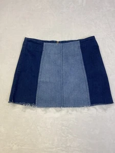 FREE PEOPLE Color Block Mini Skirt Denim Jean Size 2 Cutoff Frayed Bottom Edge - Foto 1 di 7