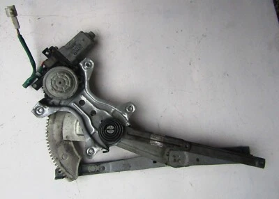 Toyota AE111 Corolla Sprinter Carib window regulator Front Right side RH - Image 1 of 4