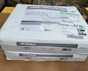 (qty2) Gm 19286253 Brake Rotors, Delco 18a2719a - Picture 1 of 3