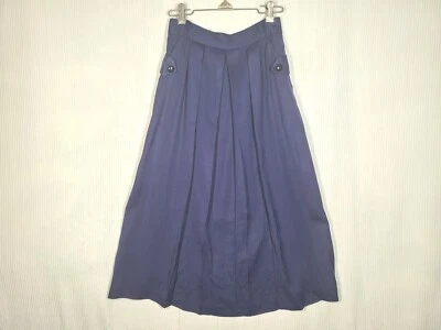 Falda De Colección Años 50 Azul Marino Plisada Frontal Sobre la Rodilla Longitud Midi Botón Tab Bolsillos 26w Foto 1 de 4