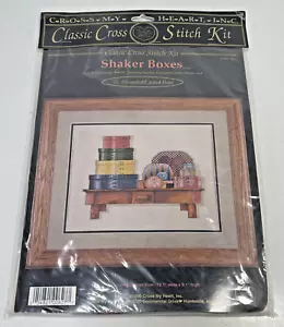 Kit clásico de punto de cruz: cajas agitadoras 12,1"" de ancho x 9,1"" de alto (1996) - Imagen 1 de 3