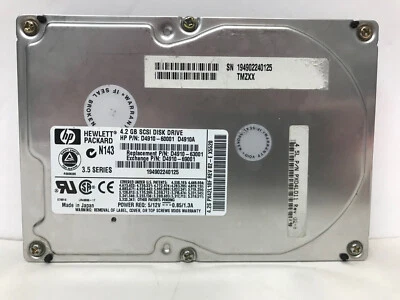 HP D4910A 4.2GB SCSI HARD DRIVE D4910-60001 D4910-69001 D4910-63001 - Image 1 of 4