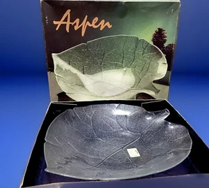 Aspen XL Leaf Textured Bowl Heat Resist Tough Glass Fruit Salad Serving Arcoroc - Picture 1 of 23