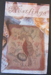 With Thy Needle Thread PN272 NESTLINGS mini rug Punchneedle Pattern Fabric - Picture 1 of 7