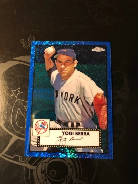 2021 Topps Chrome Platinum Anniversary - #473 Yogi Berra /199 Blue Diamonds mint - Image 1 of 2