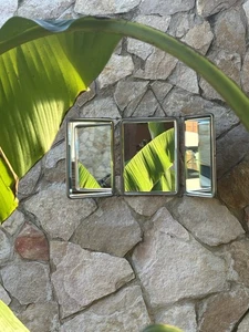 Specchio Vintage Trittico Da Barbiere In Metallo Con Vetro Molato - Foto 1 di 17