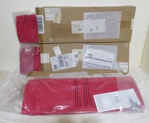 3 pc. Boxed Pottery Barn Kids Shades Roman Solid Twill Red 23" x 63" vintage New - Imagen 1 de 11