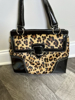 Bolso de mano TALBOTS GENUINO PELO DE BECERRO Monedero Estampado de Guepardo Charol Lk Foto 1 de 4