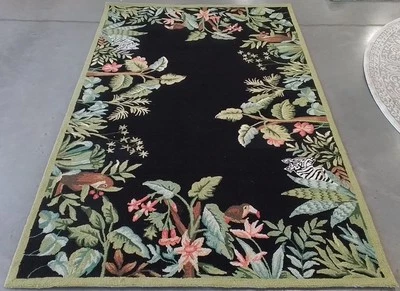 BLACK / GREEN 5'-3" x 8'-3" Flaw in Rug, Reduced Price 1172780643 HK295B-5 - Image 1 of 4