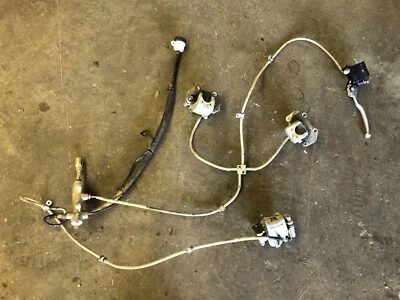 Sistema de cilindro de pinza de freno delantero trasero Can Am Outlander 800 R XT 800 07-10 OEM Foto 1 de 4