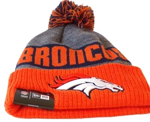 New Era Denver Broncos NFL Sideline Winter Beanie Bommel Strickmütze 2022 Neu mit Etikett - Bild 1 von 5