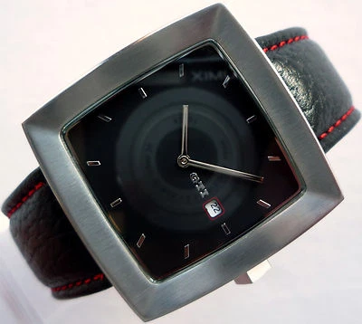 VW Volkswagen Golf GTi R32 Racing Line Car Driver Accessory Sport Race Watch - Image 1 of 4