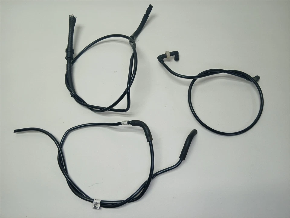 Harley-Davidson 2003 Softail Heritage Vent Tube Lines 28838-00 - Image 1 of 4