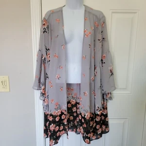 Torrid Sheer Gray Pink Black Floral Kimono Wrap Size 1/2 1X 2X - Picture 1 of 10