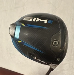 TaylorMade SIM 2 Driver, RH, 10.5 loft, HZRDUS Smoke Stiff Shaft, wSIM Headcover - Picture 1 of 4