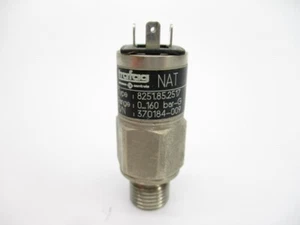 TRAFAG 8251.85.2517 24VDC NSMP - Imagen 1 de 4