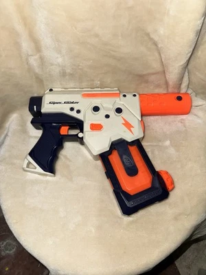 Nerf Super Soaker Thunderstorm con clip de agua probado funcionando Foto 1 de 2