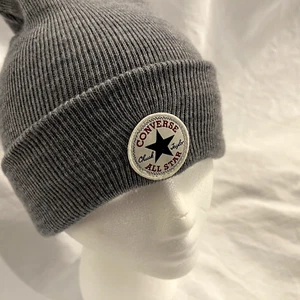Converse Chuck Taylor All Stars Patch Winter Beanie Cap Hat Gray One Size - Picture 1 of 11