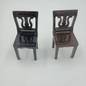 Juego de 2 muebles sillas vintage para casa de muñecas Plasco - Imagen 1 de 4