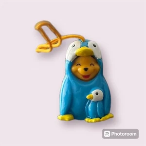 DISNEY WINNIE THE POOH PEEK-A-POOH SERIES 18 Mini Winnie Dangler Penguin - Picture 1 of 2