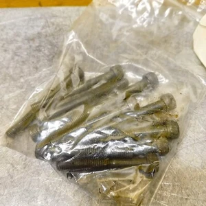 VIS CARTER CENTRALE YAMAHA 125 YZ 1994 - 1994 1995 4JY00 - Bild 1 von 2