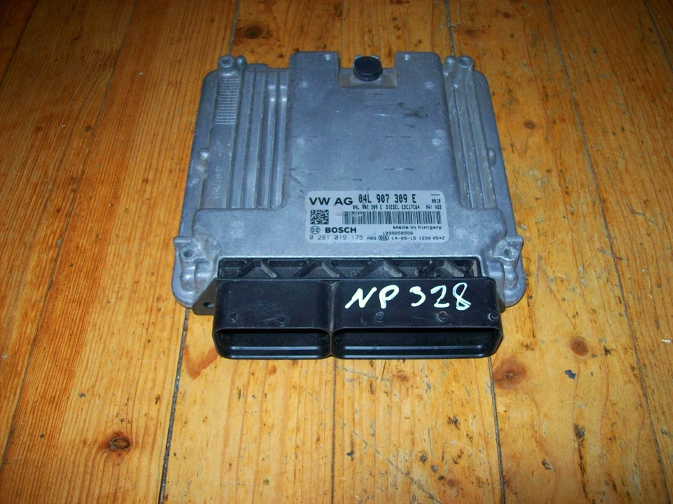 Centralina motore VW AG 04L907309E 0281019175 EDC17C64 05/2014 - Immagine 1 di 1