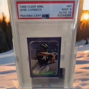 1986 Fleer Classic Miniatures PSA 9 WITH AUTO 10 0NE OF TWO Jose Canseco (RC) - Bild 1 von 12