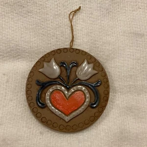 Vintage Stoneware Cookie Art Style Heart Floral Round Hanging Folk Art Decor - Picture 1 of 12