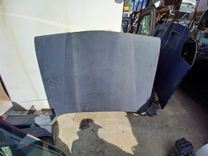 1977-1985 Mercedes Benz 240D 280E 300D type 123 used hood no grille  - Picture 1 of 9