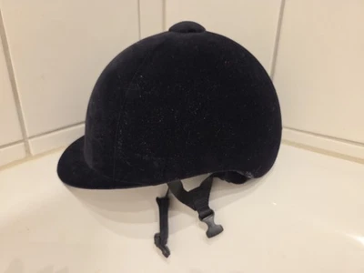 Fouganza Reithelm 55 cm Samt schwarz, wie neu - Bild 1 von 3