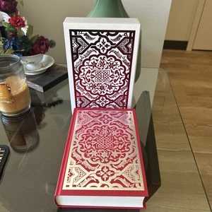 THE FINAL STRIFE by Saara El-Arifi. 2022 Signed & Numbered Hardcover - Bild 1 von 3