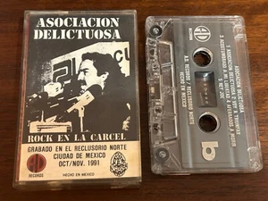 ASOCIACION DELICTUOSA Rock En La Carcel 1991 MEXICO CASSETTE Latin Punk Garage - Picture 1 of 5