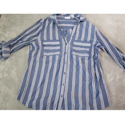 Camisa NY&C New York & Company Azul a Rayas Mujer Grande Bolsillos con lengüeta enrollable Foto 1 de 4