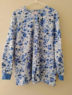 Abrigo Médico Grande Azul y Blanco con Botones y Bolsillos. Enfermera. Doctor. Médico. Foto 1 de 4