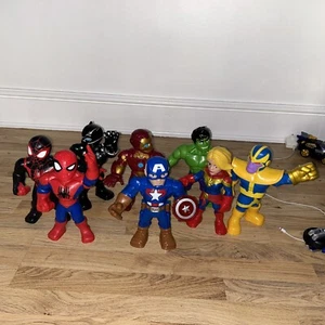 Marvel figuresbundle - Picture 1 of 9