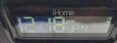 Apple iHome iP9 Black iPhone iPod Speaker Dock Alarm Clock Radio.  Works! - Image 1 of 4