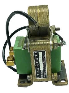GE CR9500A104BG2A 115 V AC Push-Type Linear Solenoid - Picture 1 of 5