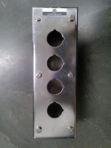 Allen Bradley 800H-4HW4-28908 Stainless Steel 4 Button Station **Free Shipping** - Picture 1 of 3