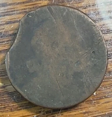 Medio centavo Gran Bretaña de 1700 con clip curvo al 5% error CHRC Foto 1 de 2