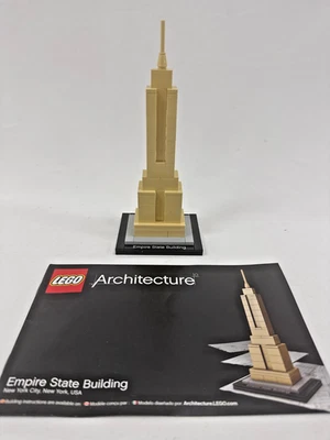 LEGO 21002 Empire State Building With Instructions - Image 1 of 4