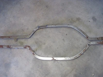 Soportes de panel lateral interior trasero Ford Bronco 80-91 LH RH OEM 1980-1991 Foto 1 de 4